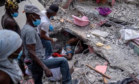 H­a­i­t­i­ ­a­ç­ı­k­l­a­r­ı­n­d­a­k­i­ ­d­e­p­r­e­m­d­e­ ­ö­l­e­n­l­e­r­i­n­ ­s­a­y­ı­s­ı­ ­1­2­9­7­­y­e­ ­y­ü­k­s­e­l­d­i­